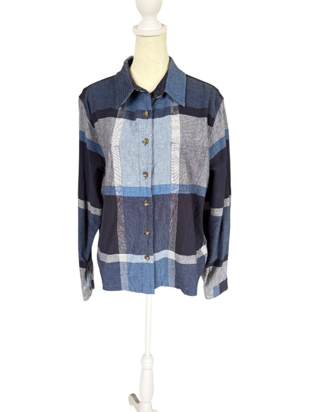 Krazy Kat women's blue and gray plaid long sleeve collared shirt size large
